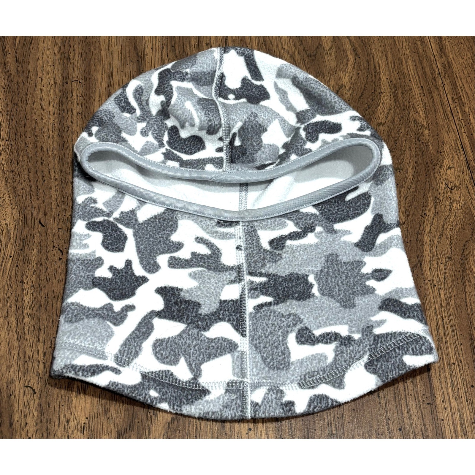 Seirus Junior Balaclava Face Mask Grey White Camo Fleece Kids Ski Hood Size JR