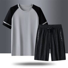 Men Summer Outfit 2-Piece Set Short Sleeve Shirt and Shorts Sweatsuit Set