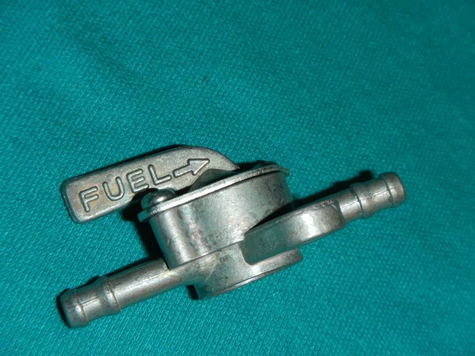 VÁLVULA DE COMBUSTIBLE AFTERMARKET PETCOCK MARCO MONTAJE #1 Maico Rokon Penton DKW Gas Ducati Foto 2 de 4