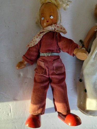 Lot 206 Group of Vintage European Costume Dolls Corn Husk Doll Indian doll - Picture 3 of 17