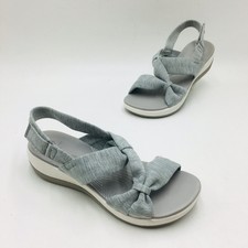 clarks women's brizo sammie flat sandal