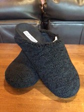 STEVE MADDEN Black Vessel Faux Fur Slide Mule Closed Toe Slippers Shoes 6 M New