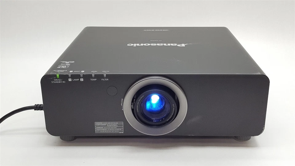 Panasonic PT-DW640UK DW640 DLP WXGA 6000 Lumens Dual-Lamp HDMI Projector 13h/13h - Image 2 of 4