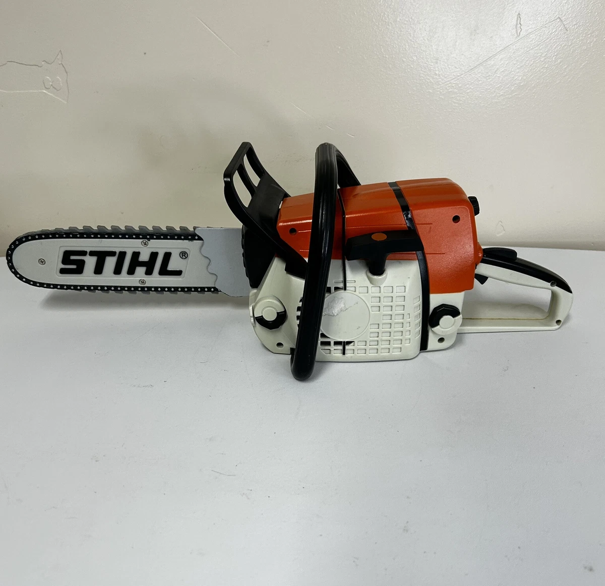 Animated Chainsaw WITH MOVING BLADE AND SOUNDS blog.knak.jp