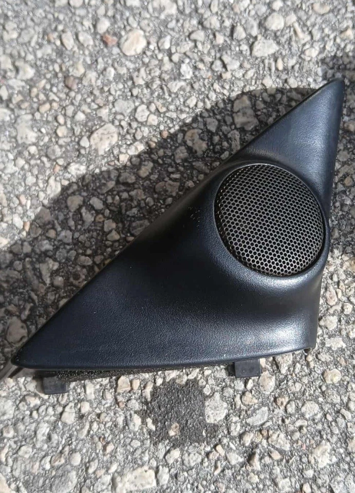 94-99 Toyota Celica GT PASAJERO DELANTERO Par LH RH Tweeter Cubierta OEM Foto 2 de 4