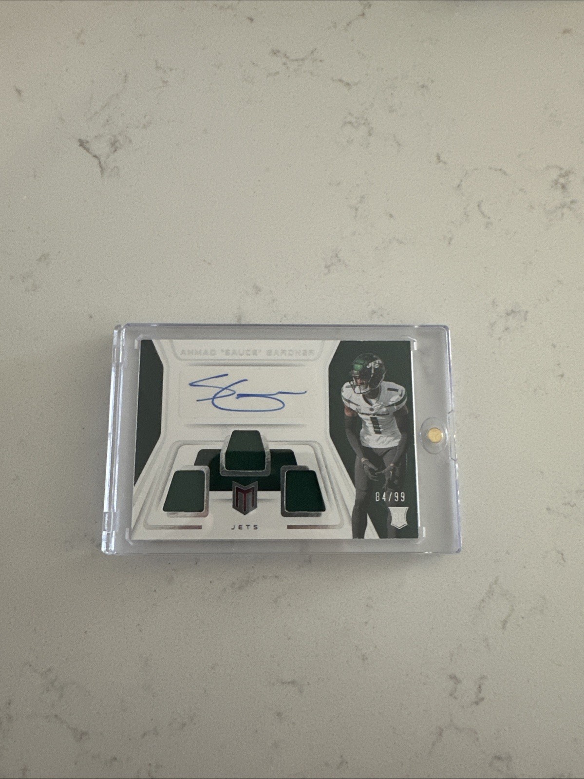 Sauce Gardner Panini Chronicles Momentum Triple Jersey Autographs #MJAAHG Base