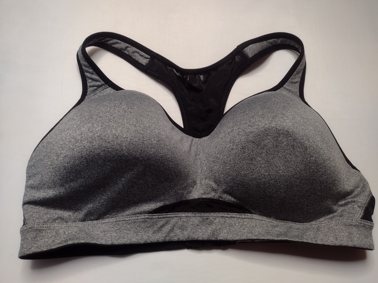 Old Navy Active Sports Bra 38D Padded Wireless Running Yoga Workout EE