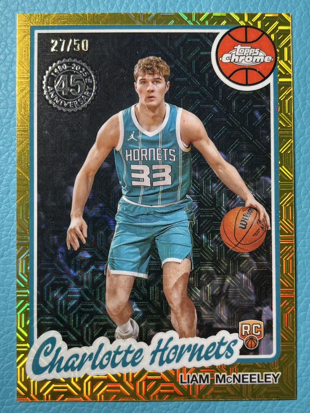 Liam McNeeley 2025 Topps Chrome Flagship 27/50 Gold Mojo 45th RC Hornets #TC-LM