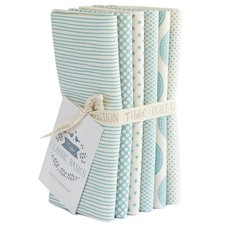 Basic CLASSICS Blue Fat Quarter Bundle Tilda