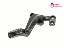 Platine repose-pied arrière droite (Hyosung - Bobber 125 2017 - 2020)