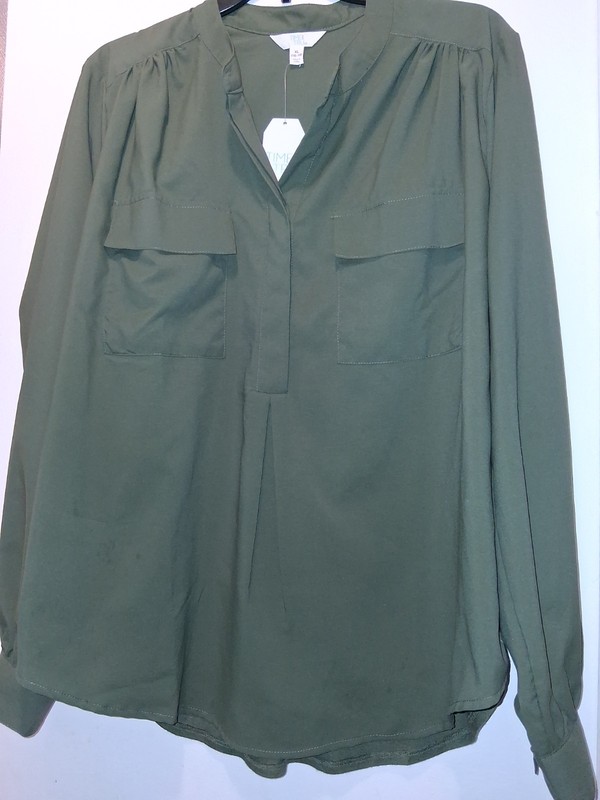 NWT Olive XL Blouse  Time & TRU