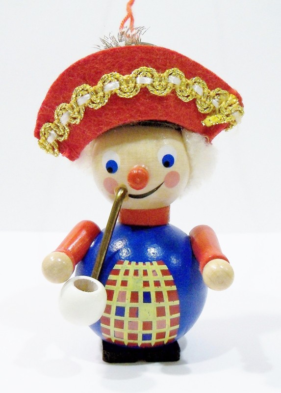 Steinbach Germany Baron Munchhausen with Pipe Wooden Wood Vntg #Z 538 Ornament