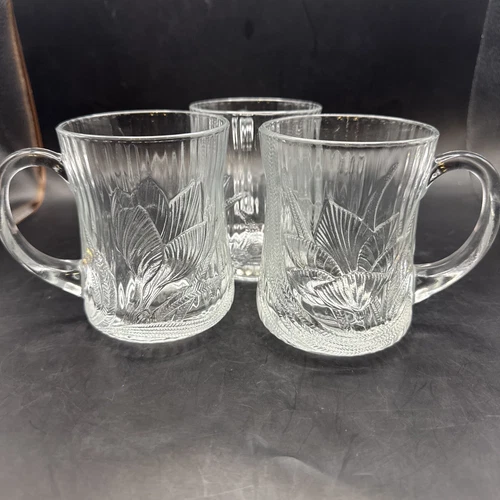 Lot Of 3 Vintage Arcoroc Canterbury Crocus Clear Glass 10oz Mugs