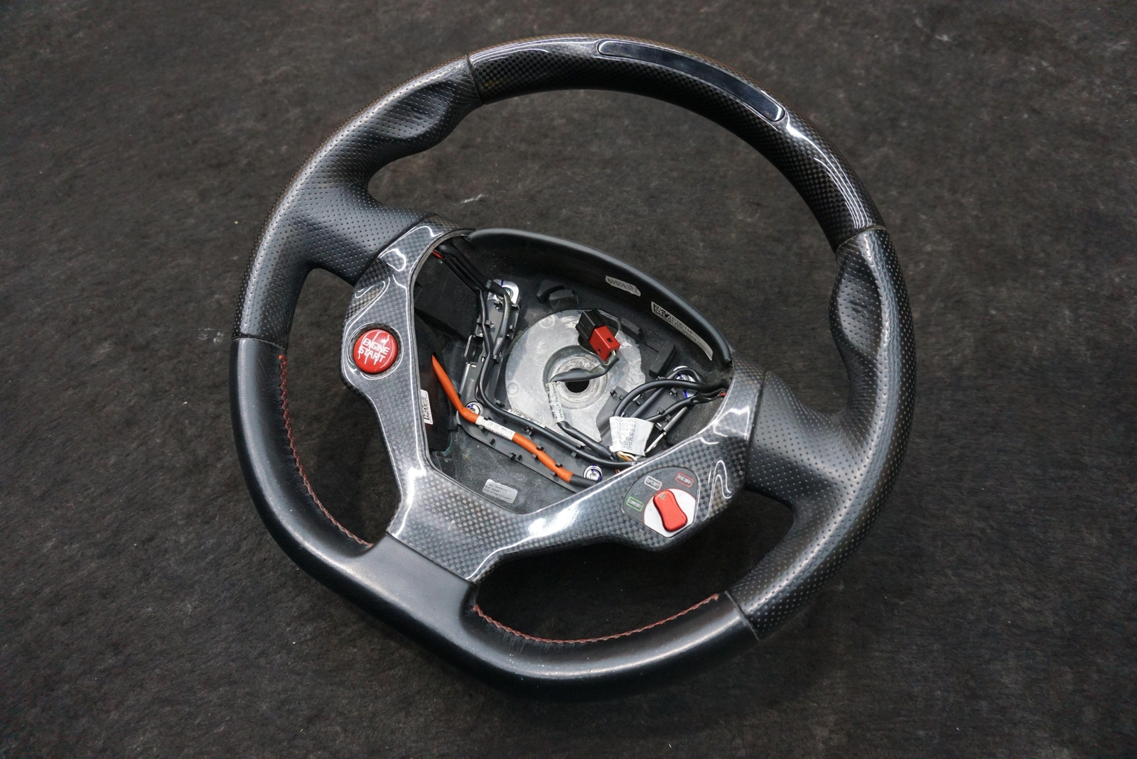 Driver Steering Wheel Carbon Fiber 22136401441 Ferrari California F149 2012-14