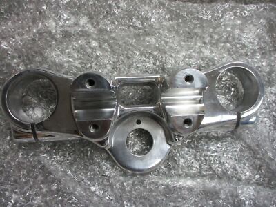 たくさんのDA Harley Davidson OEM FXDB Dyna Upper Triple Tree Clamp Polished