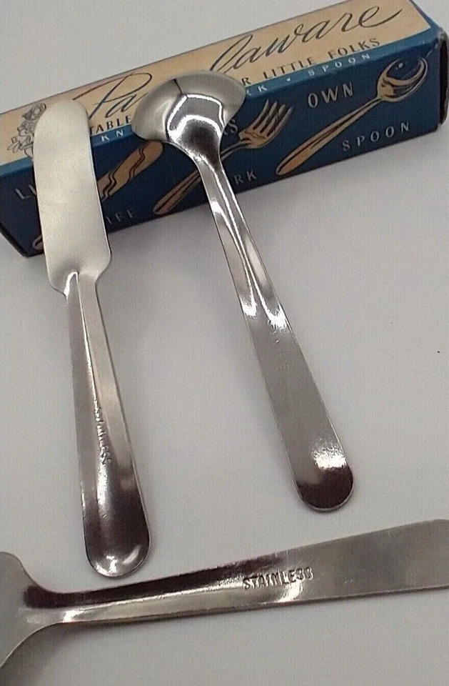 Juego de mesa de pamelaware vintage años 50 servicio para gente pequeña cuchillo tenedor cuchara Foto 3 de 3