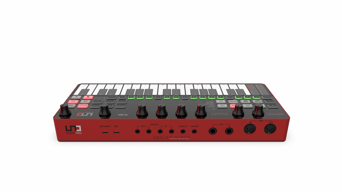 IK Multimedia Uno Synth Pro Desktop 32-Key Synthesizer Keyboard | eBay