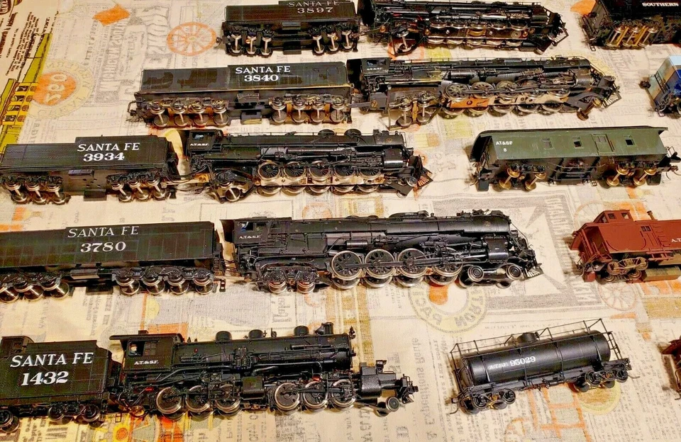 A-1  R.M.T.&.T - Brass Steam Engine  Painting Service  starts at $ 295.00 - Image 4 of 4