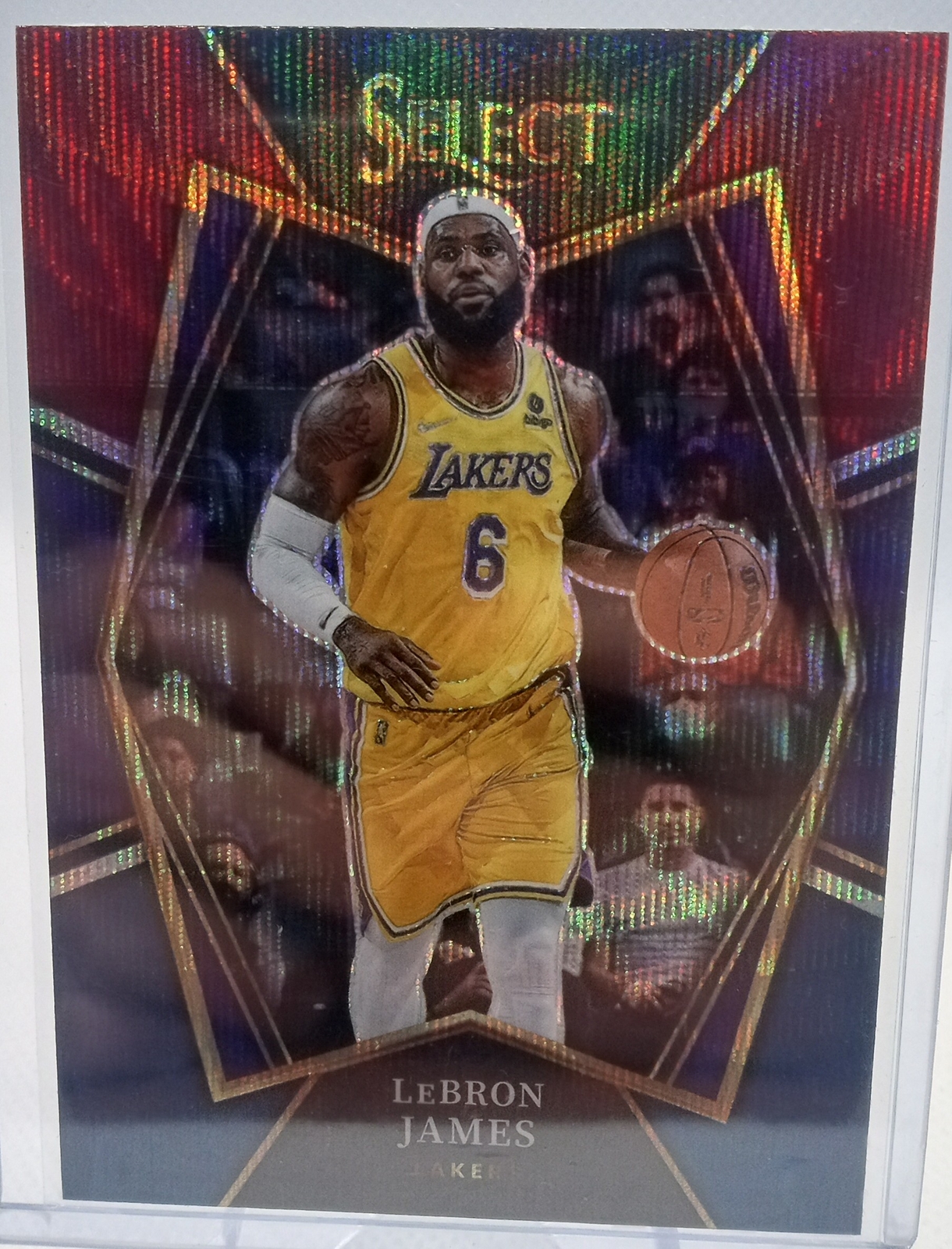 2021-22 Panini Select #195 LeBron James Tri-Color Prizms