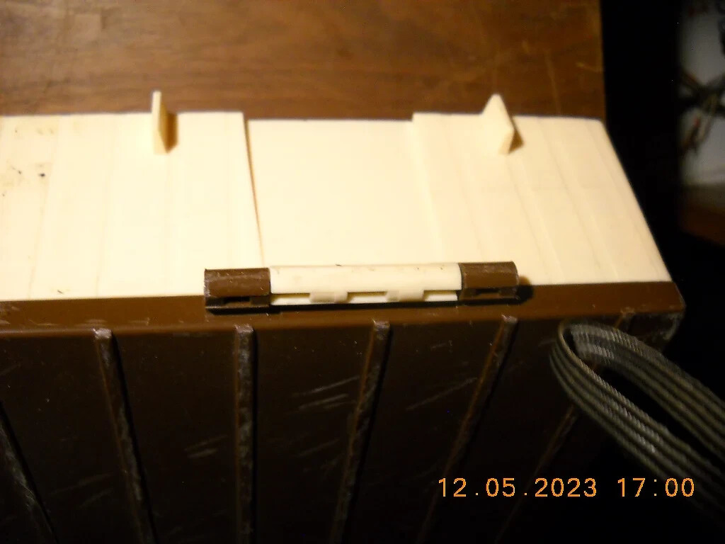 GIBSON CASE DEALER PARTS 1970's 1980's BROWN + BIEGE eBay