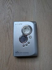 Sony Walkman WM-FX521 Rare AM/FM Radio only Radio