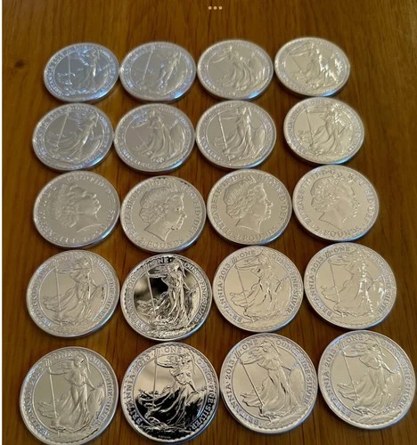 2013 Proof Britannia .9999 Silver Rounds 20 And Each Roll Toning Started