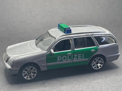 MATCHBOX MERCEDES-BENZ E430 WAGON POLIZEI - NEUWERTIG
