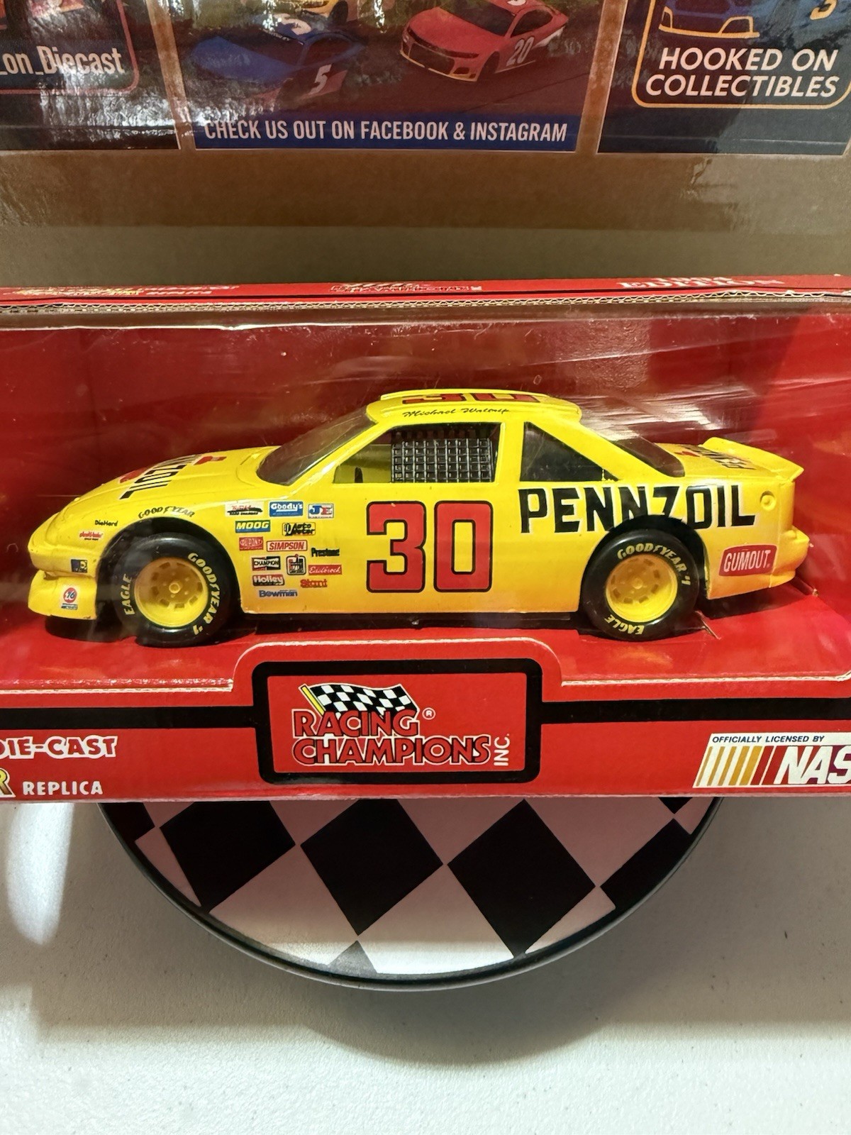 Michael Waltrip #30 Pennzoil 1994 1/24 Nascar Diecast