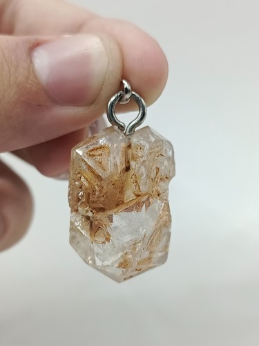 Natural Stone Raw Window Quartz Crystal Pendant Premium Quality From Balochistan - Picture 1 of 7