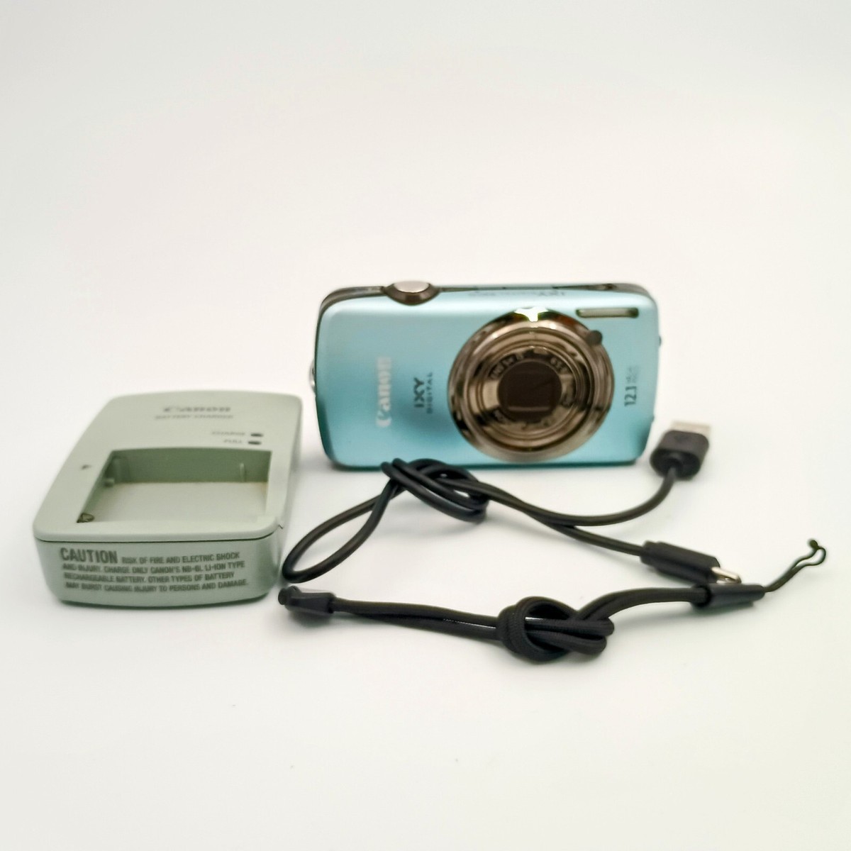 Exc+++] Canon IXY DIGITAL 930 IS Compact Digital Came ra from