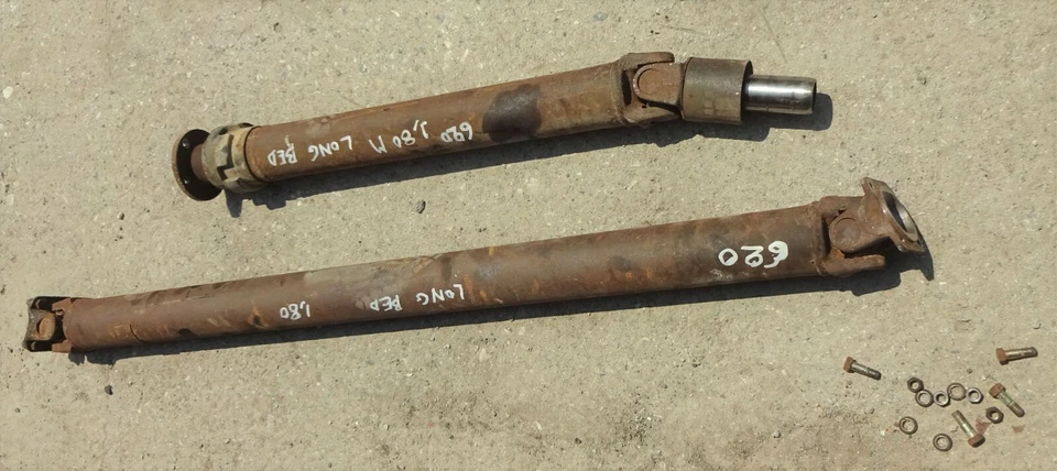 Eje de transmisión trasero DATSUN 620 MODELO 1972 78 PICK UP UTE PLATÓN LARGO L.O.A=1,80m USADO Foto 2 de 4