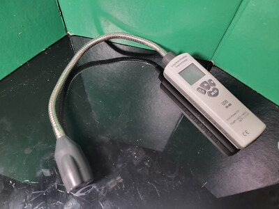 CEM IR-68 Non-contact Multifunction InfraRed Thermometer