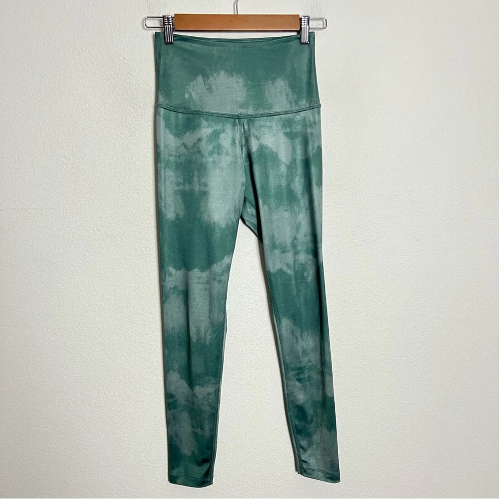 beyond-yoga lux high waisted smoke print leggings