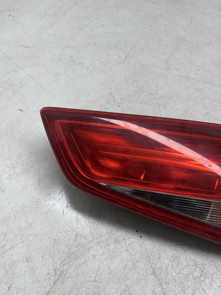AUDI A1 TAIL LIGHT REAR RIGHT DRIVER SIDE 8X MK1 2013 8X0945094 — 第 3/4 张图片