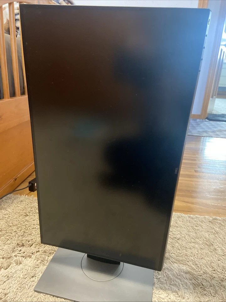 Dell UltraSharp U2518D 25'' HDR IPS LED Widescreen Monitor - Image 3 of 4