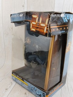 Jack Bauer 24 McFarlane Toys 6" action figure diorama set w/original box 2007