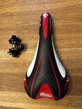 Wilier SLR Triestina Carbon Lightweight Saddle with Clamp