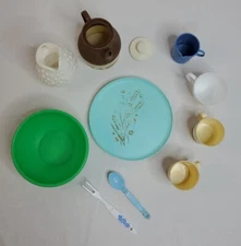 Children Toy Dinner Kitchen Play Toys Plate Cups Tea Kettle 11 Pcs Vintage 70s