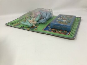 Super Mario Bros. Nintendo Family Computer Nes Keshi Figures & Cards VERY RARE 