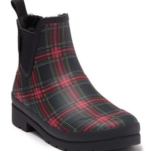 lined chelsea rain boots