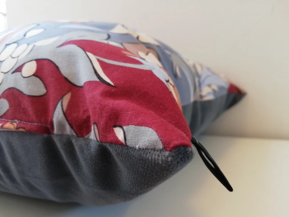 Liberty Vintage Kohinoor Abstract Cushion Cover & Blue Velvet backing Fabric - Image 4 of 4