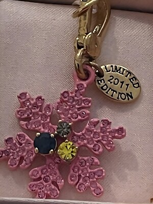 juicy couture VINTAGE pink snowflake 2011 limited for bracelet necklace and box