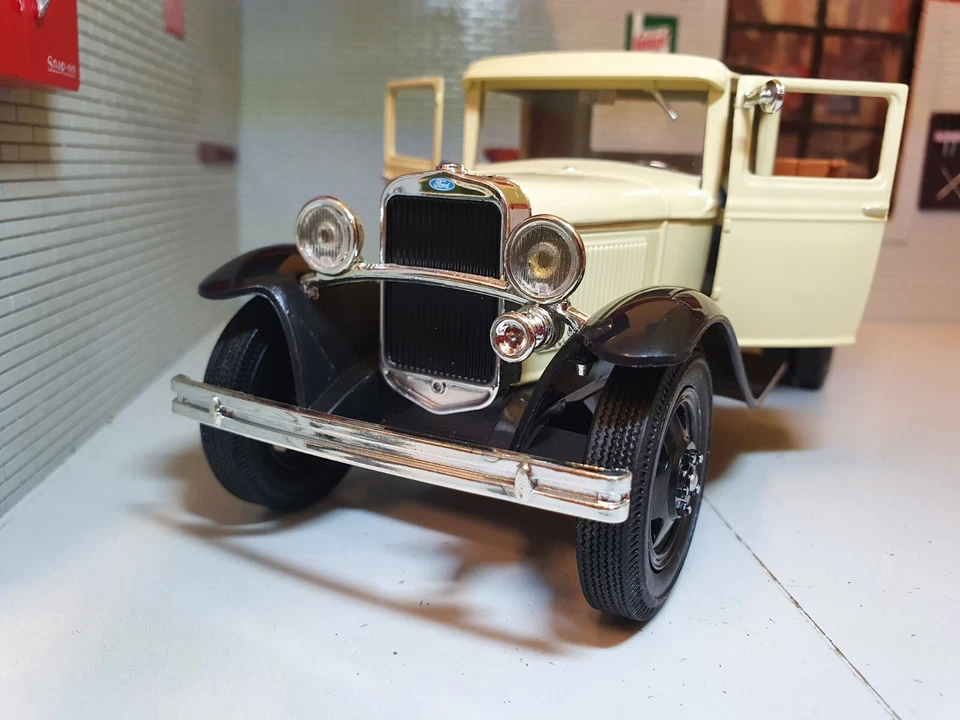 Ford AA Lorry Pickup 1931 Truck Diecast G LGB 1:24 Scale Model Railway 79377 - Image 2 of 4