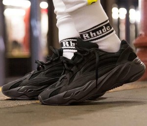 adidas yeezy boost 700 hombre espana