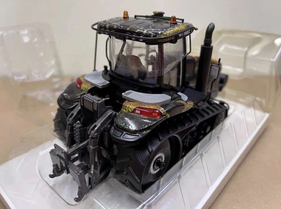 MODELO TRACTOR AGRÍCOLA NORSCOT 1/32 CHALLENGE MT865C EDICIÓN ESPECIAL Foto 4 de 4