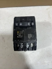 Homeline HOMT215240 Quad 2 Pole 15/40Amp 120 240V Plug In Tandem Circuit Breaker