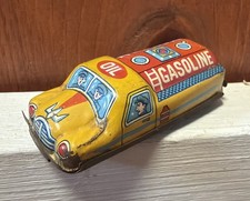 Vintage Japan Tin Litho Gasoline Oil Truck Friction Toy 1750 3  No Front Tires