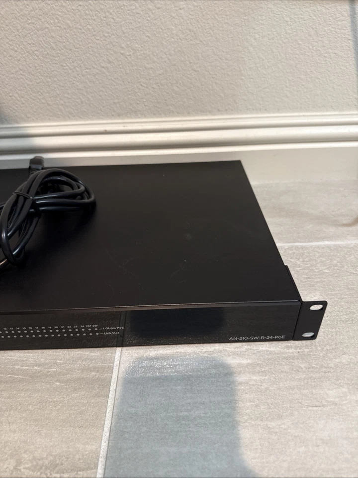 Araknis Networks AN-210-SW-R-24-POE Network Switch Gigabit ***FAST SHIPPING*** - Image 4 of 4