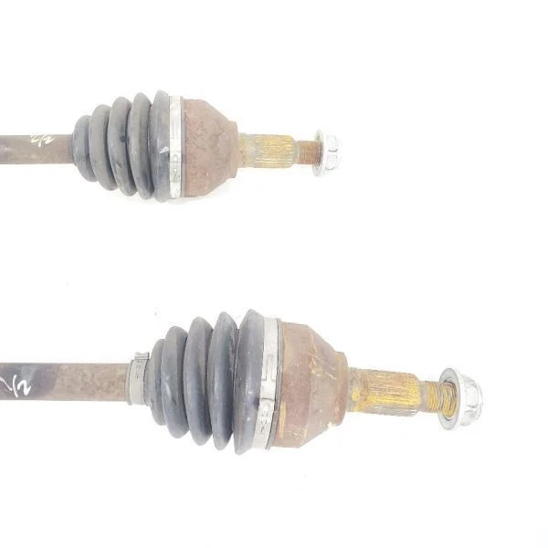 Par de ejes traseros CV N.º de parte: 15895132 OEM 07 08 09 10 Saturn Sky Foto 2 de 4