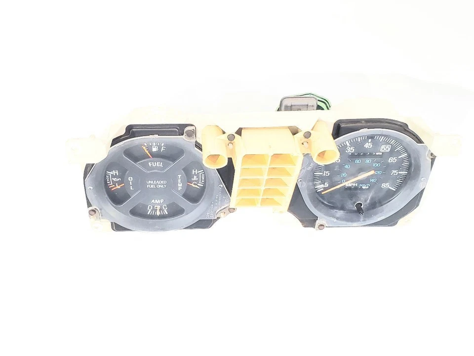 Ford Ranger 1987 OEM 2,0 L velocímetro manual tracción trasera E67F-10848-B Foto 2 de 4